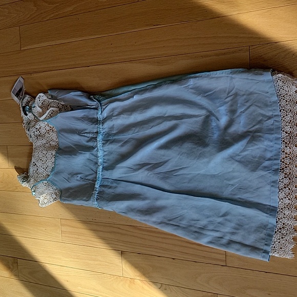 Mae Lace dress with Jabot Collar and attached slip - Picture 10 of 16